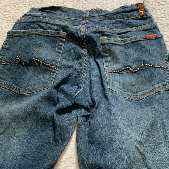 Jeans - Picture 3 of 4